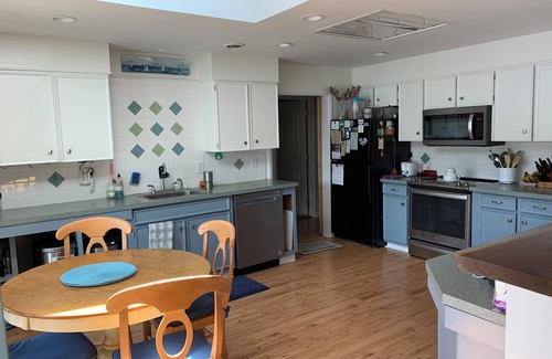 Moravia Cottage | Experience a 5 BR Boathouse Retreat on Skaneateles Lake