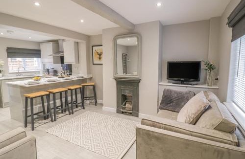 Little Haywood House | Experience Comfort at 5 Coley Lane - Pet & Child Friendly
