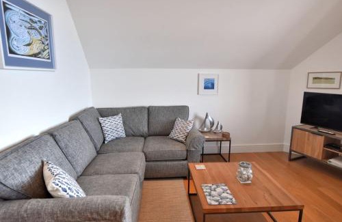 Lyme Regis Apartment | Discover 5 Coram Tower - A Top-Rated 4-Star Retreat
