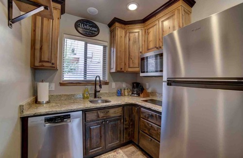 Moab South Valley House | Pet-Friendly Retreat Near Scenic Hiking Trails