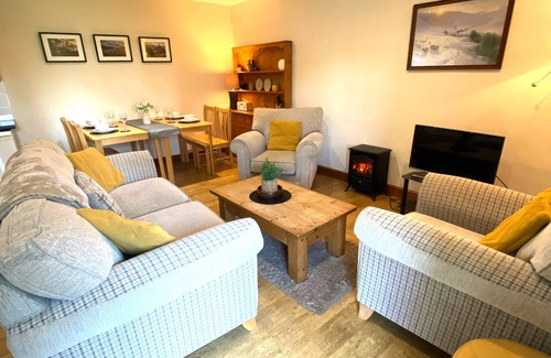 Malltraeth Cottage | Pet-Friendly 5 Glantraeth Farm Cottage Near Malltraeth