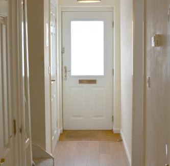Telford House | Pet Friendly 5 Holborn Home with Family-Friendly Amenities