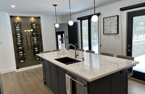 Grand Bend Cottage | Experience Grand Bend: Breathtaking Sunsets & Spa Retreat
