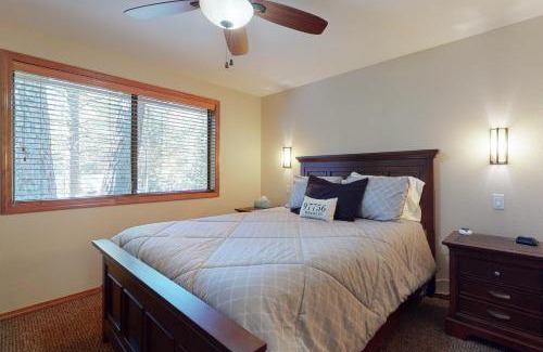 Overlook Park House | Discover 5 Lofty Lane: Family-Friendly with Pool & Hot Tub