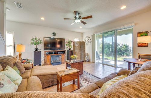 Clermont House | 5 Mi to Dtwn Clermont Family Home with Water Views!