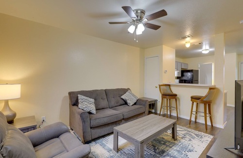 Killeen House | Cozy Killeen Townhome Near Fort Hood with Family Amenities