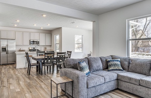 Noblesville House | 5 Mi to Grand Park: Home w/Foosball Table