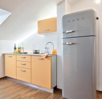 Collegno Apartment | 5 MIGLIA APARTMENT: Cozy Stay in Collegno with Breakfast