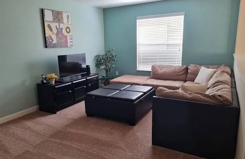 West Kissimmee Resort | Just 5 Miles from Disney: Family-Friendly Hotel with Spa