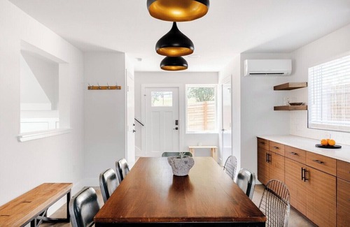 Blackshear-Prospect Hill House | Convenient Stay Near Moody - The Eastside Gem Awaits