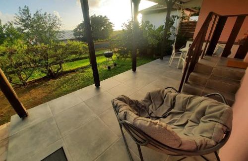 Trois-Rivieres Apartment | Cozy T2 Retreat for Couples, Just 5 Min from the Beach