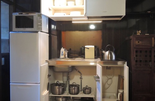 Central Kyoto House | Prime Location: Traditional House Near Kyoto Subway