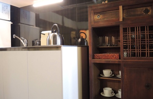 Central Kyoto House | Prime Location: Traditional House Near Kyoto Subway