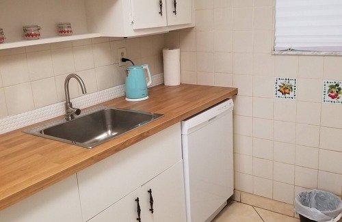 Sunny Isles Beach Apartment | Relaxing 2 Bedroom Apartment Steps from Sunny Isles Beach