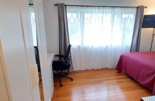 Ottawa Division House | 5 Min Walk to Algonquin College - Private Rooms For Female Students in Ottawa