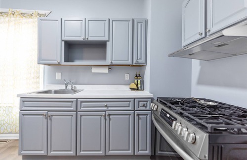Utica Apartment | Delightful Stay in Downtown Utica NY with Spa & Breakfast