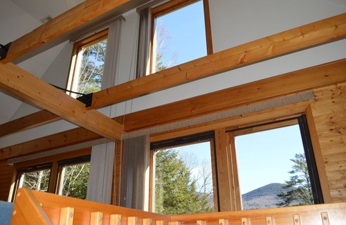 Intervale House | Discover Mountain Views & Water Park Just 5 Mins from Storyland