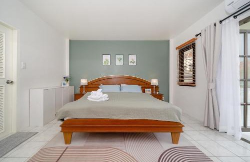 Patong House | Family-Friendly 4-Star Stay, Steps from Bangla and Beach