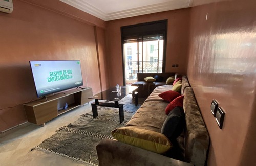 El Hara Apartment | Ideal Stay: Steps from Medina Square in Vibrant Gueliz