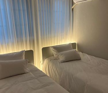 Seogyo-dong Apartment | 5-Minute Walk from Hongdae Station, Hotel-Style Bedding, 2 Rooms, Washer Dryer
