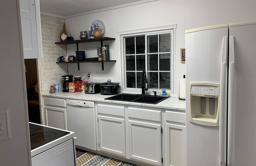 Harters Heights House | Convenient 3 Bedroom Home Near Notre Dame University