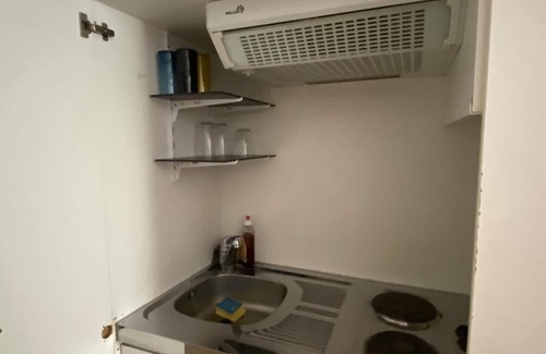 Universitat Apartment | 5 Minuten vom Hauptbahnhof Entfernt, Studio mit Kostenlosem Wlan