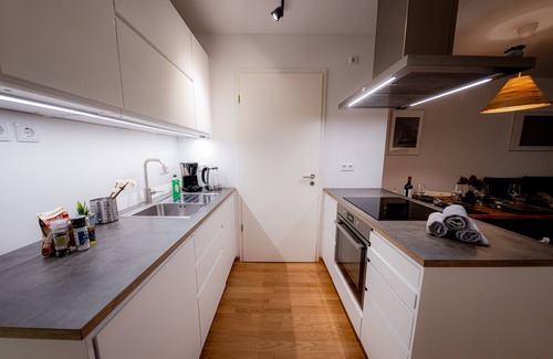 Zirndorf Apartment | Convenient Family Apartment with Large Terrace Near Playmobil