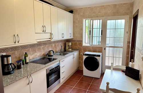Puerto de Mazarron House | 5 minutes from the beach. Large holiday home with private pool