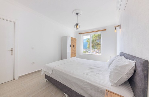 Liman Mahallesi House | Beautiful Retreat: 5 Minutes to Beach with Scenic Views