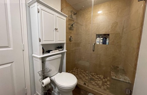 Old Enfield Condo | 5 Minutes from Downtown, Lovely Condon