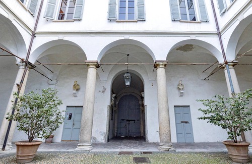 Centro Storico Apartment | 5 minutes from Milan Cathedral, apartment in historic context
