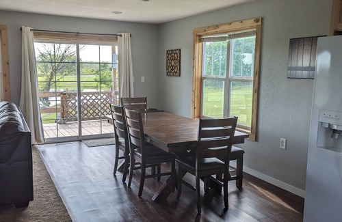Columbia House | Convenient Getaway: Pet Friendly & Minutes from Rathbun Lake