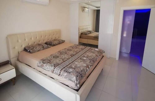 Seki Apartment | Just Minutes from Beach: 4 + 1 Duplex with Pool & Ocean View