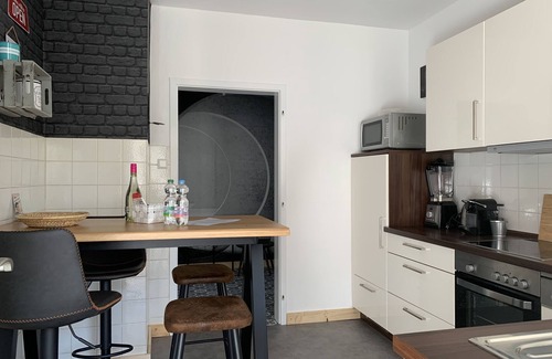 Metzingen Condo | Perfect Getaway: Business & Family Apartment Near Outlets