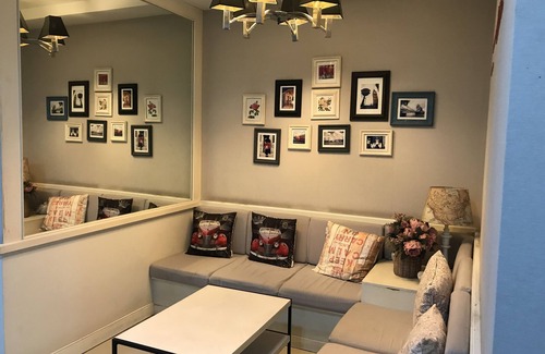 Mueang Samut Prakan District Condo | Convenient Stay Near Bearing BTS with Street Food Delights