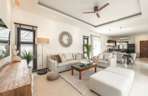 Choeng Thale Villa | Family Villa Just 5 Minutes from Bangtao Beach!
