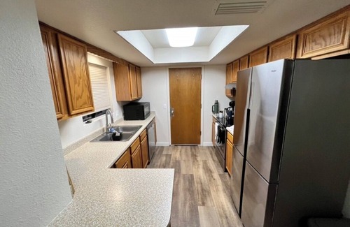 Lake Havasu City House | Stay Near Lake Havasu State Park with Pool and Boat Parking