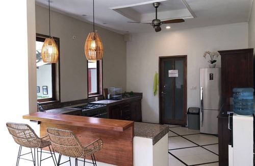 Petitenget Villa | Relaxing Getaway: 5 Minutes to Beach & Sport Centre in Canggu
