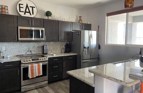 Sunridge Estates House | Lake and Casino Escape: Scenic Views & Family-Friendly Stay