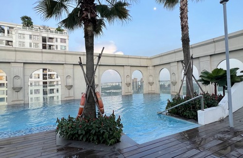 Bach Dang Riverside Apartment | Convenient 1-Bedroom Apartment Near City Centre