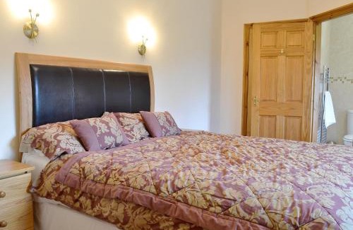 Chancery House | 5 Pengraig Draw: Family-Friendly Retreat with High Ratings