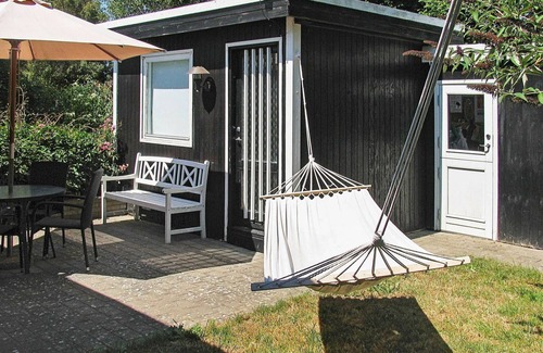 Kongsnæs House | Perfect Family Retreat in Stubbekøbing with Ocean View