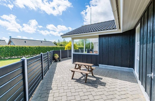 Bork Havn House | Ideal 5-Person Holiday Home in Hemmet with Breakfast