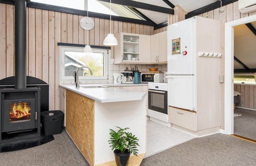 Bork Havn House | Family-Friendly Holiday Home in Hemmet with Ocean View