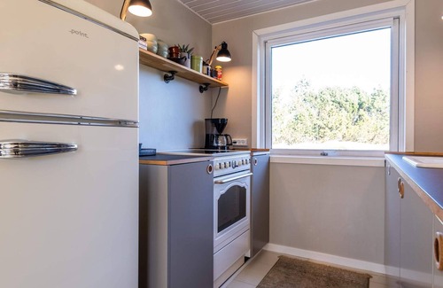 Rindby Strand House | Ideal 5-Person Holiday Home in Fanø with Breakfast Included