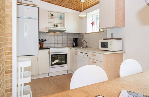 Kongsmark House | Inviting Holiday Home for 5 in Rømø with Ocean Views
