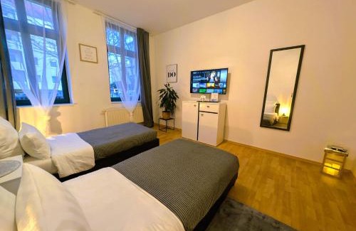 Magdeburg Apartment | 5 Personen, familienfreundlich, Waschmaschine, Balkon, Amazon Prime