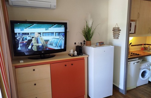 Agay Apartment | Experience Paradise: 5 Pools, Beach & Family Fun Await
