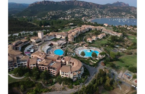 Agay Apartment | Experience Paradise: 5 Pools, Beach & Family Fun Await