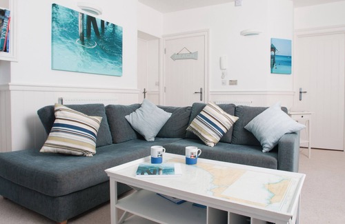 Chillington Cottage | Enjoy Oceanfront Living at 5 Prospect House